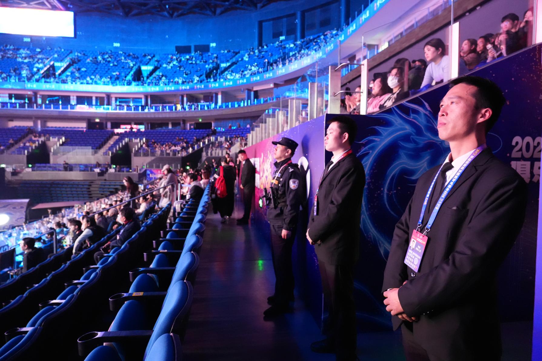 E:/25.12.10后 上傳網(wǎng)站留存/“安保鐵軍、硬核保障”2025系列報道四十一——乒超巔峰對決耀金陵 南京市保硬核護航筑平安/DSC06900.JPGDSC06900